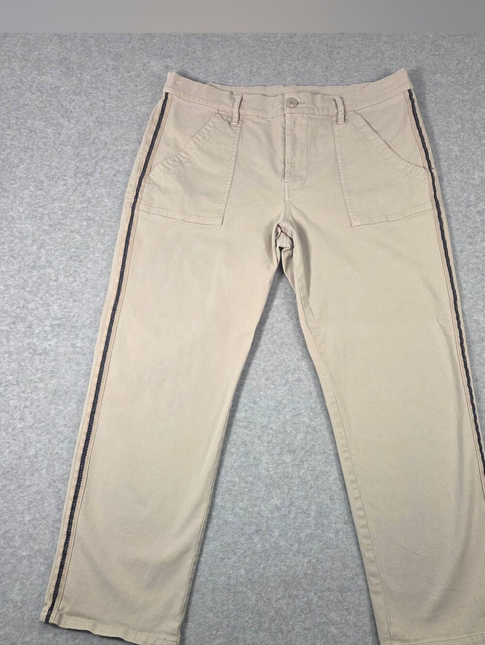 Womens Lucky Brand Utility Boyfriend Pants Beige Crop Tape Side Stripe Size 32